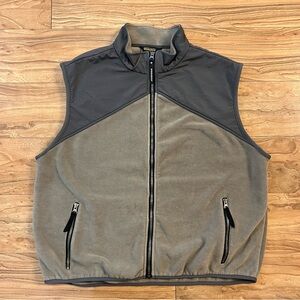 Vintage 90s Woolrich dual tone gray fleece vest